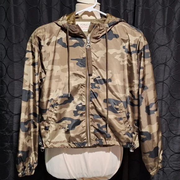 NWOT Ashley, by 26 international Utility collection Camo Jacket - Picture 1 of 6